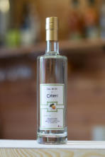 Eau de vie céleri, bio, provenance d’Alsace. 