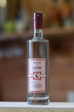 Eau de vie cerise, à kirch, provenant des terroirs alsaciens et de la forêt noire. 5 ans d’âge minimum